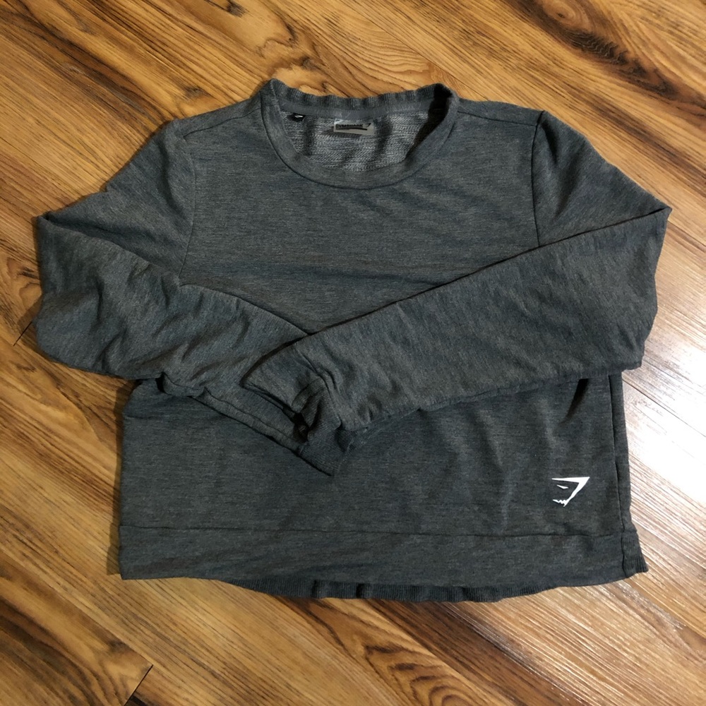 GYMSHARK CROP SWEATER SIZE M